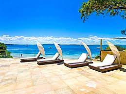 Top 20 Beachfront Hotels near Nelson Bay - Emmy Cruz's Guide